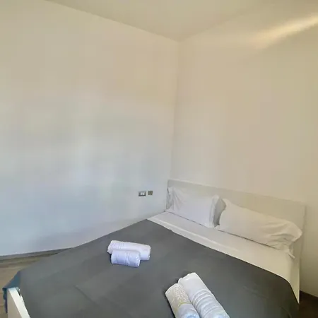 Palma Home, Elegante E Spaziosa Nel Cuore Della Citta Di Milano, Con Metropolitana M1 Gambara Apartament