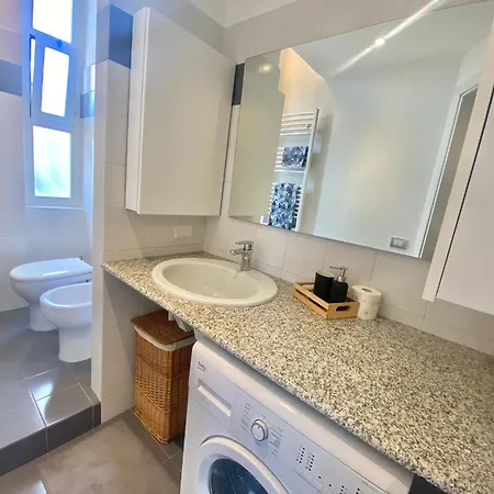 Apartament Palma Home, Elegante E Spaziosa Nel Cuore Della Citta Di Milano, Con Metropolitana M1 Gambara Mediolan
